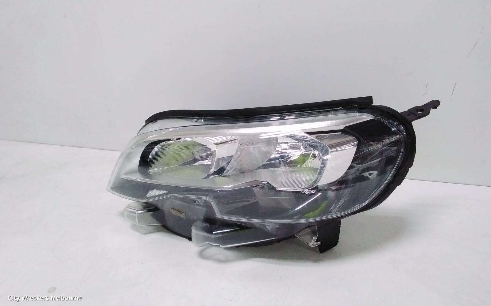 PEUGEOT EXPERT 2019 Left Headlamp