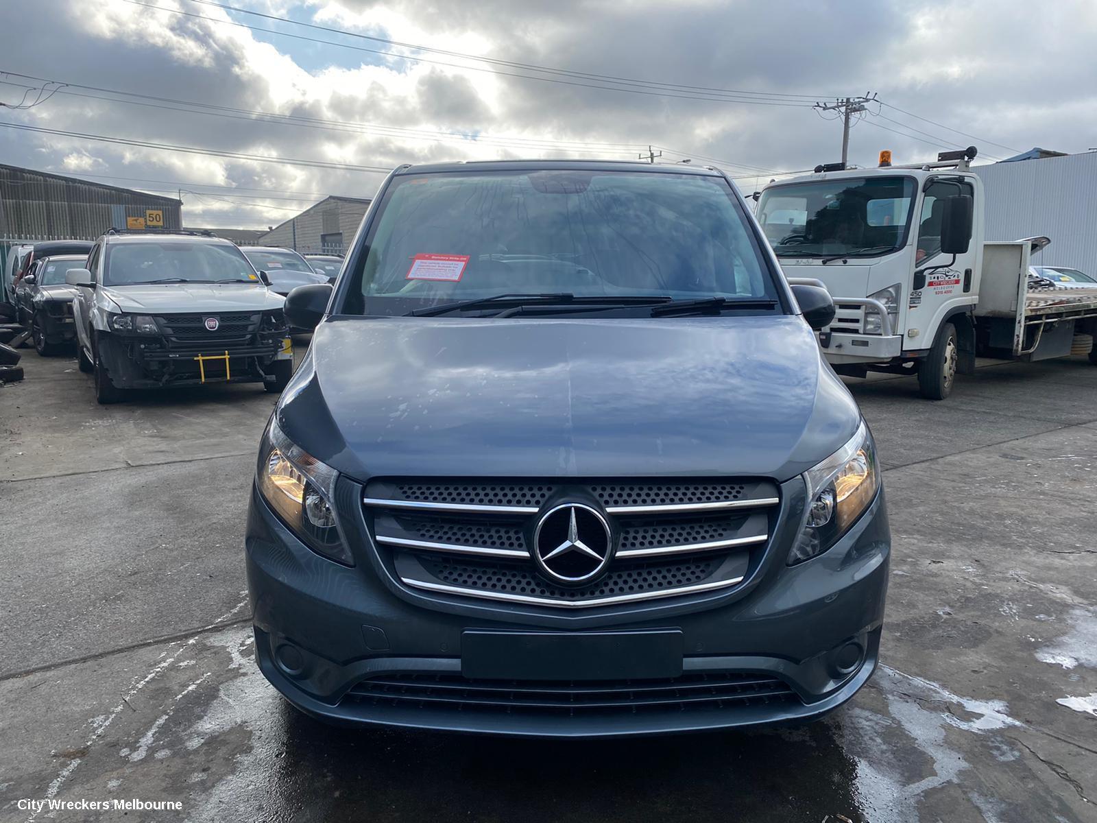 mercedes vito blue