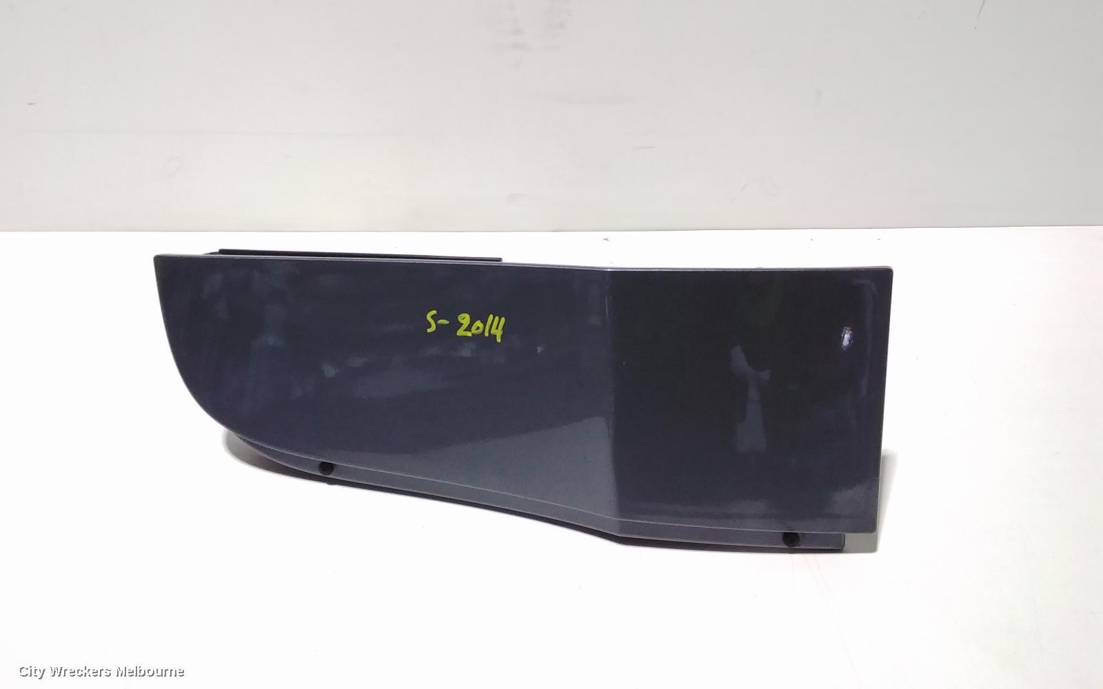 MERCEDES VITO 2017 Fuel Door / Filler