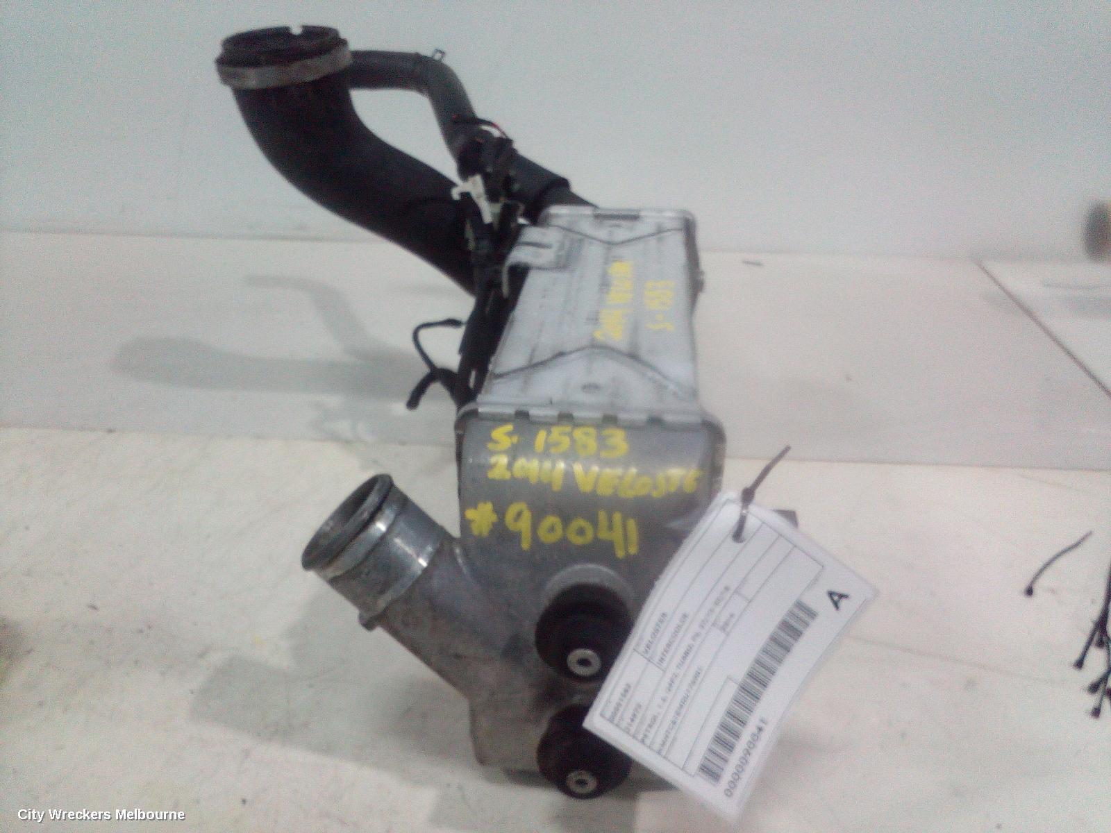 HYUNDAI VELOSTER 2014 Intercooler