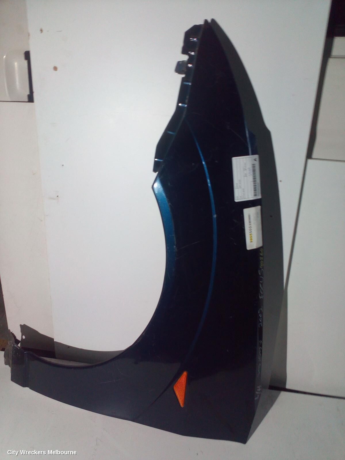 FORD FOCUS 2002 Left Guard