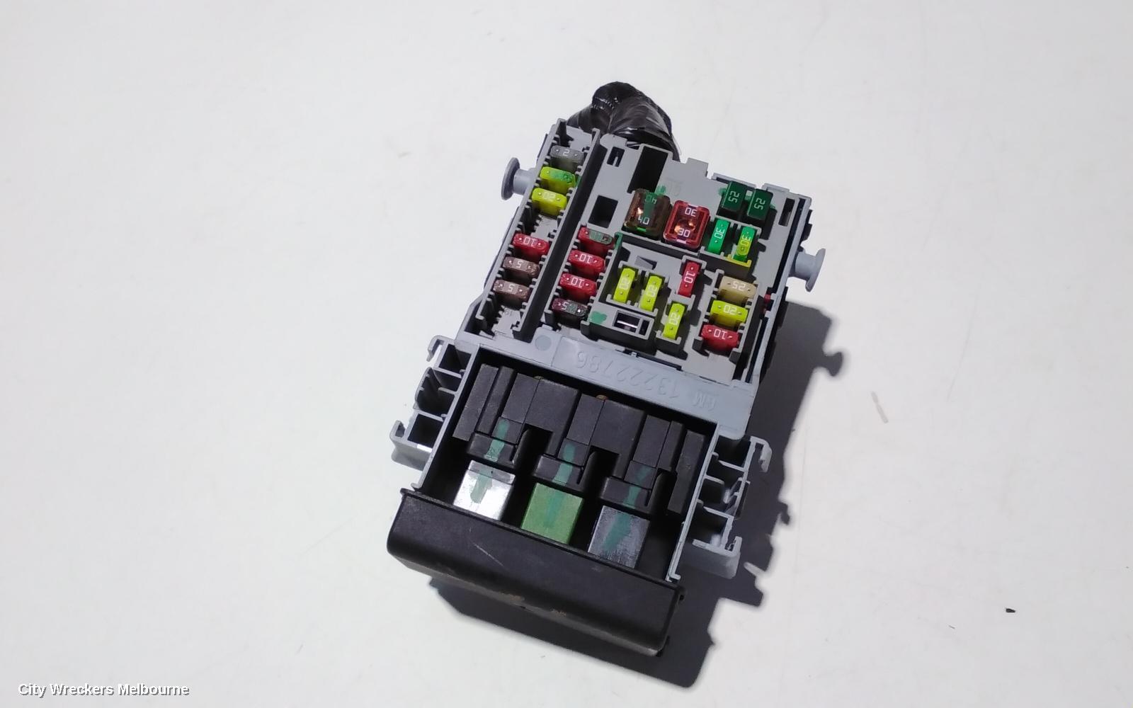 HOLDEN INSIGNIA 2015 Fuse Box