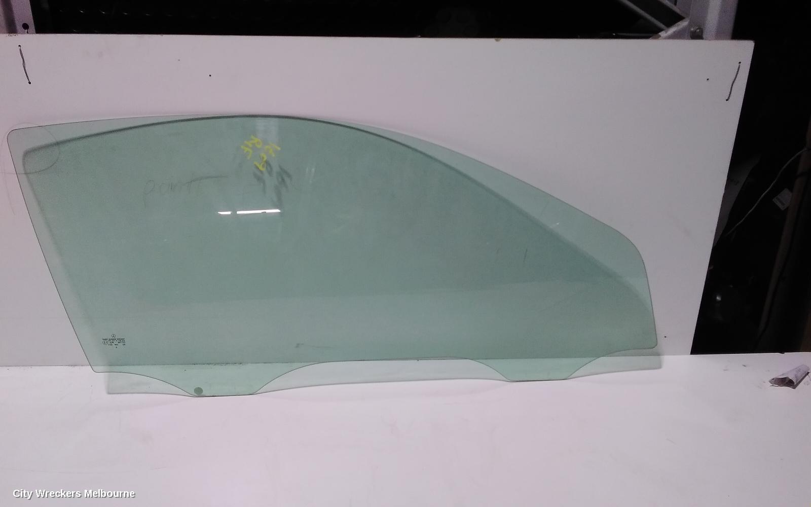 MERCEDES CLC CLASS 2010 Right Front Door Window