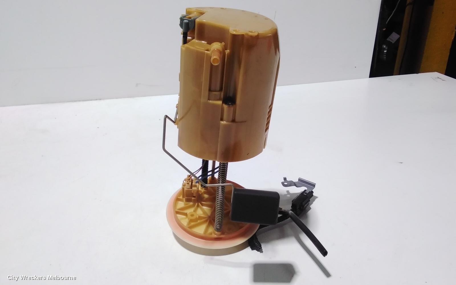 MITSUBISHI OUTLANDER 2010 Fuel Pump