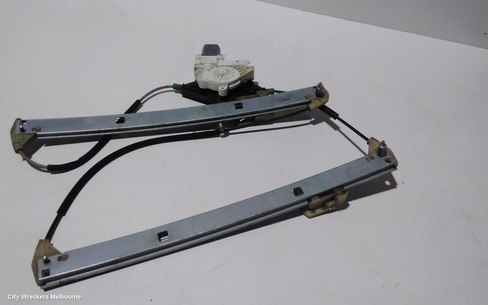 AUDI Q5 2010 Right Front Window Reg/Motor