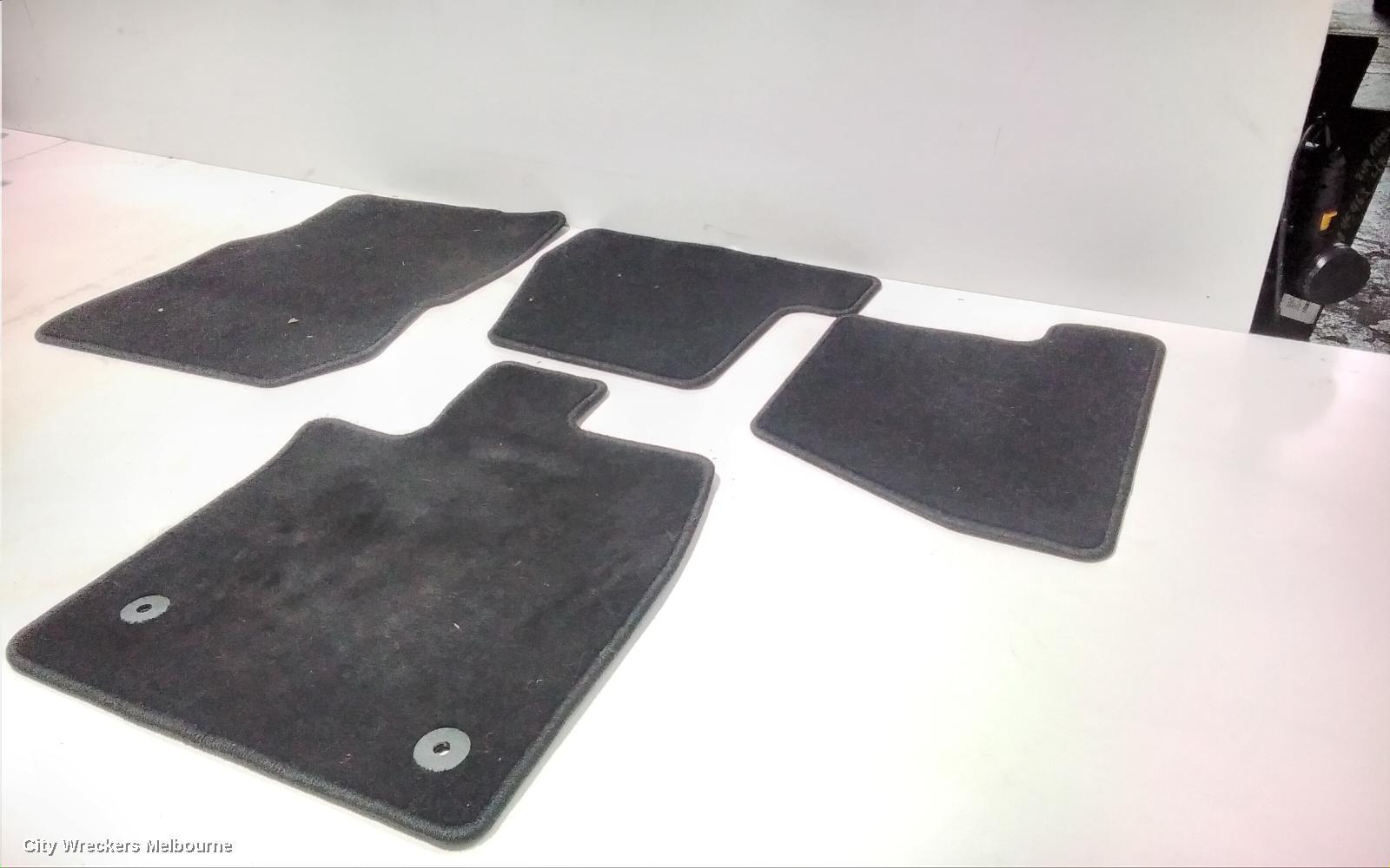 FORD FOCUS 2019 Floor Mats