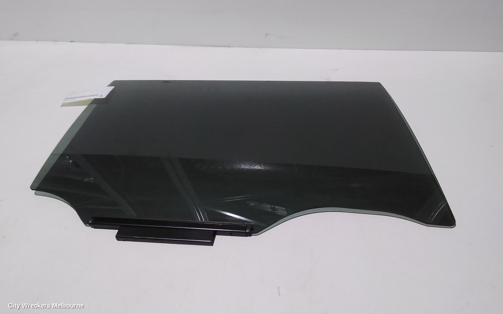 SUBARU OUTBACK 2019 Right Rear Door Window