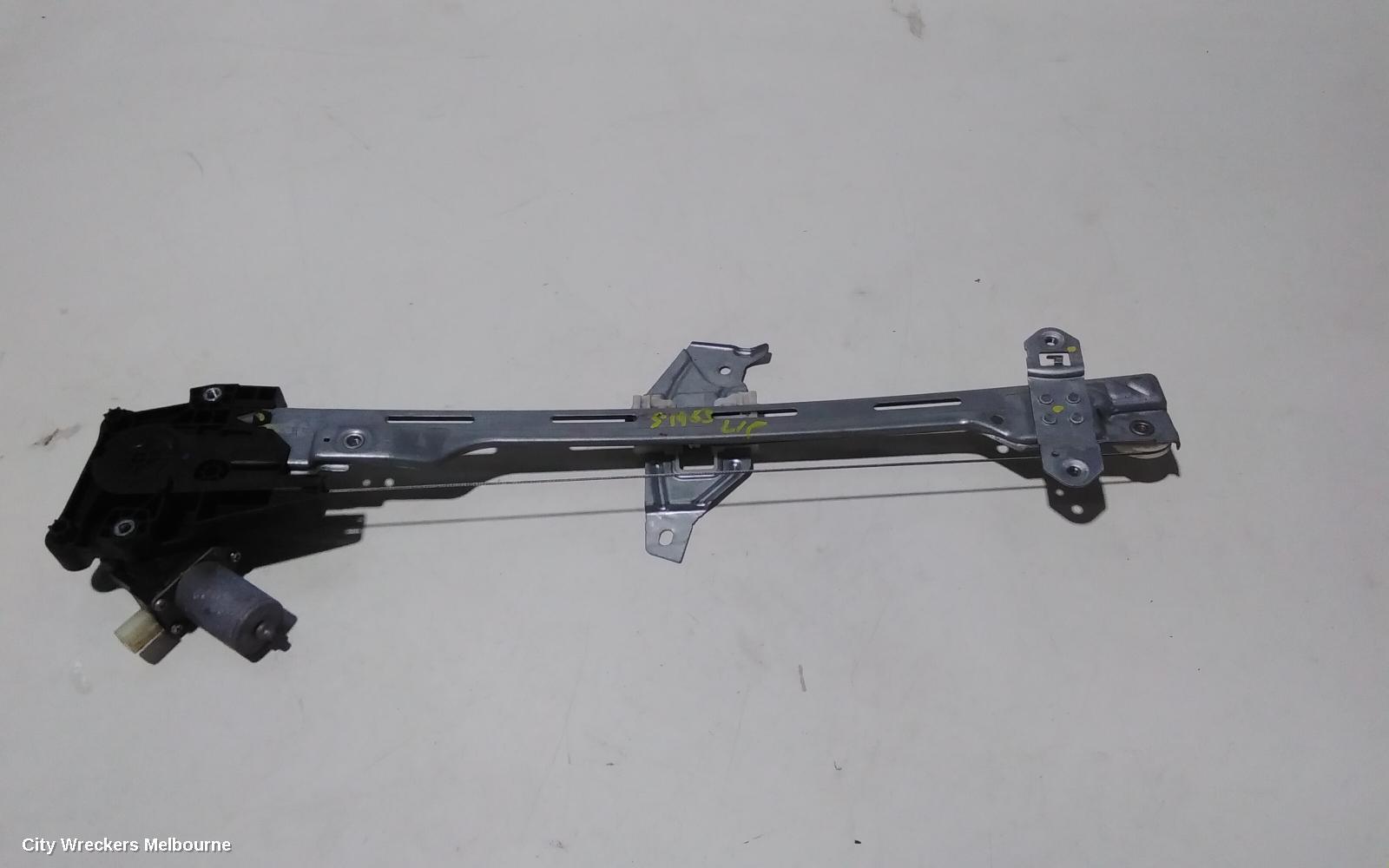 SUZUKI VITARA 2016 Left Front Window Reg/Motor