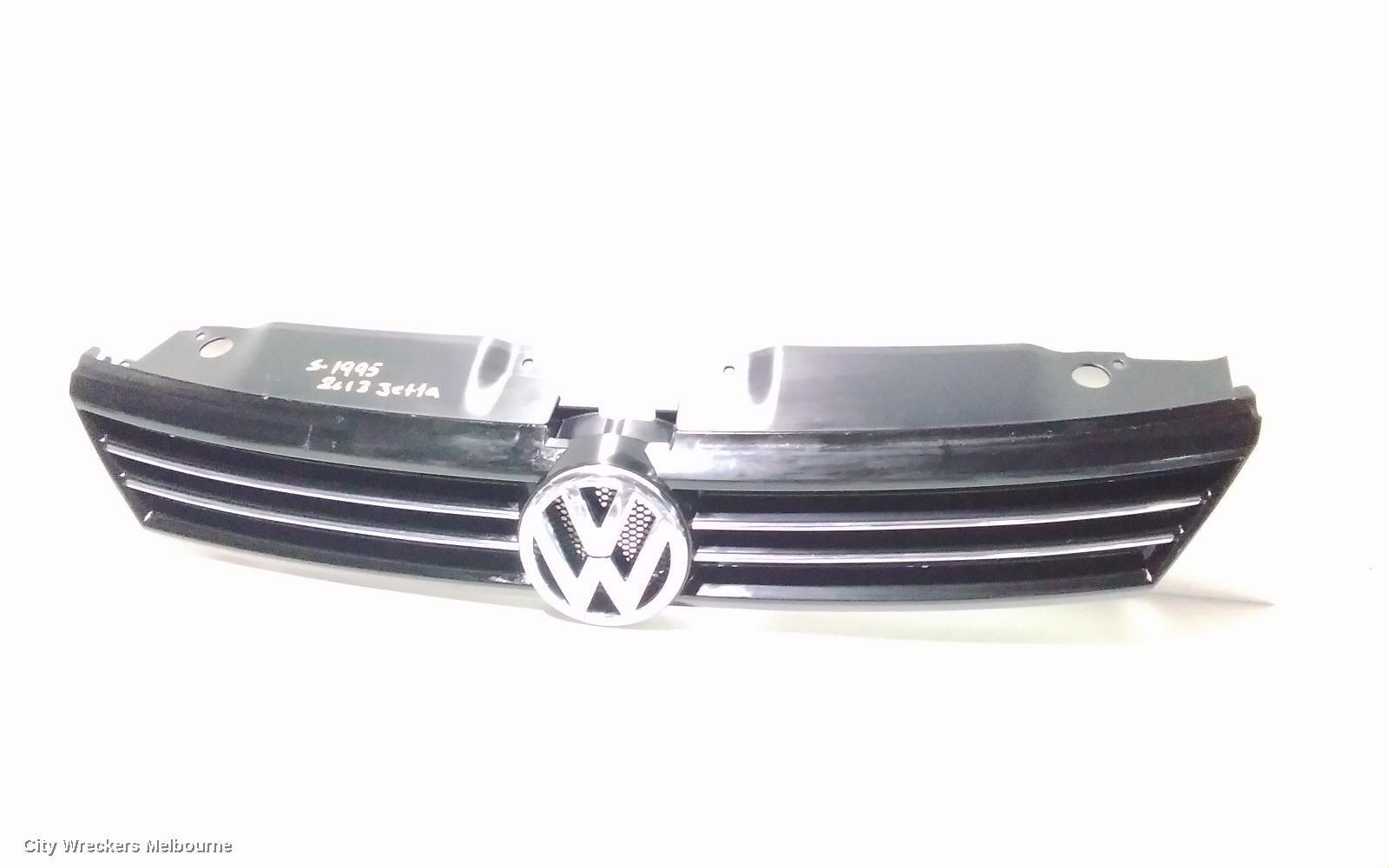 VOLKSWAGEN JETTA 2013 Grille