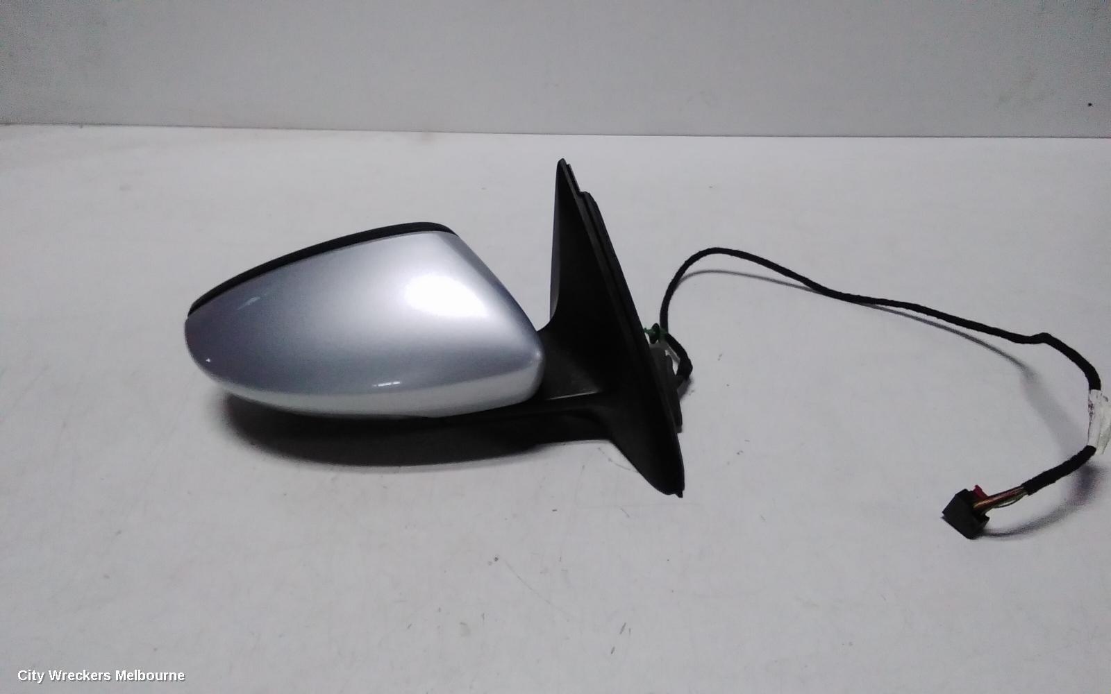 VOLKSWAGEN JETTA 2013 Right Door Mirror