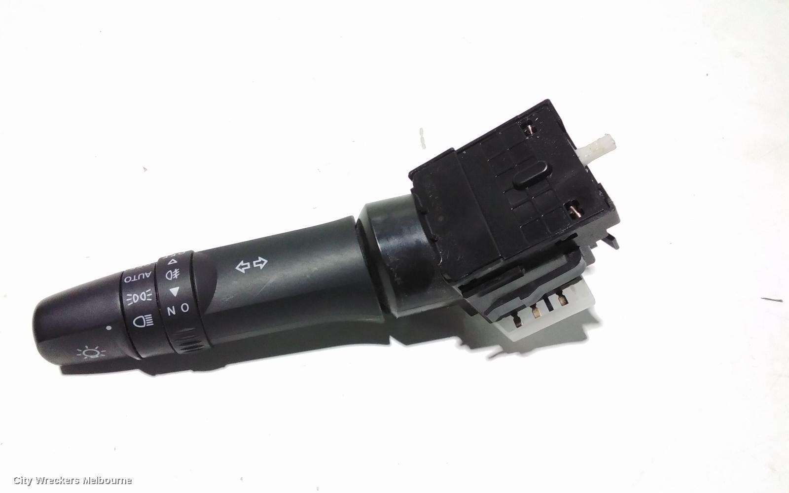 MITSUBISHI TRITON 2016 Combination Switch