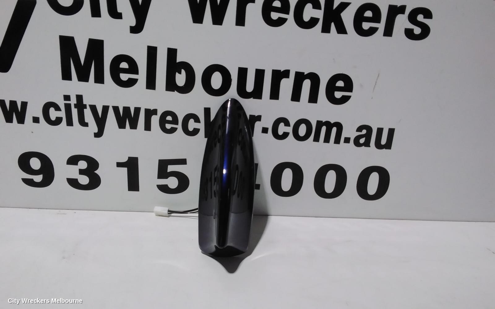 SUBARU XV 2021 Antenna