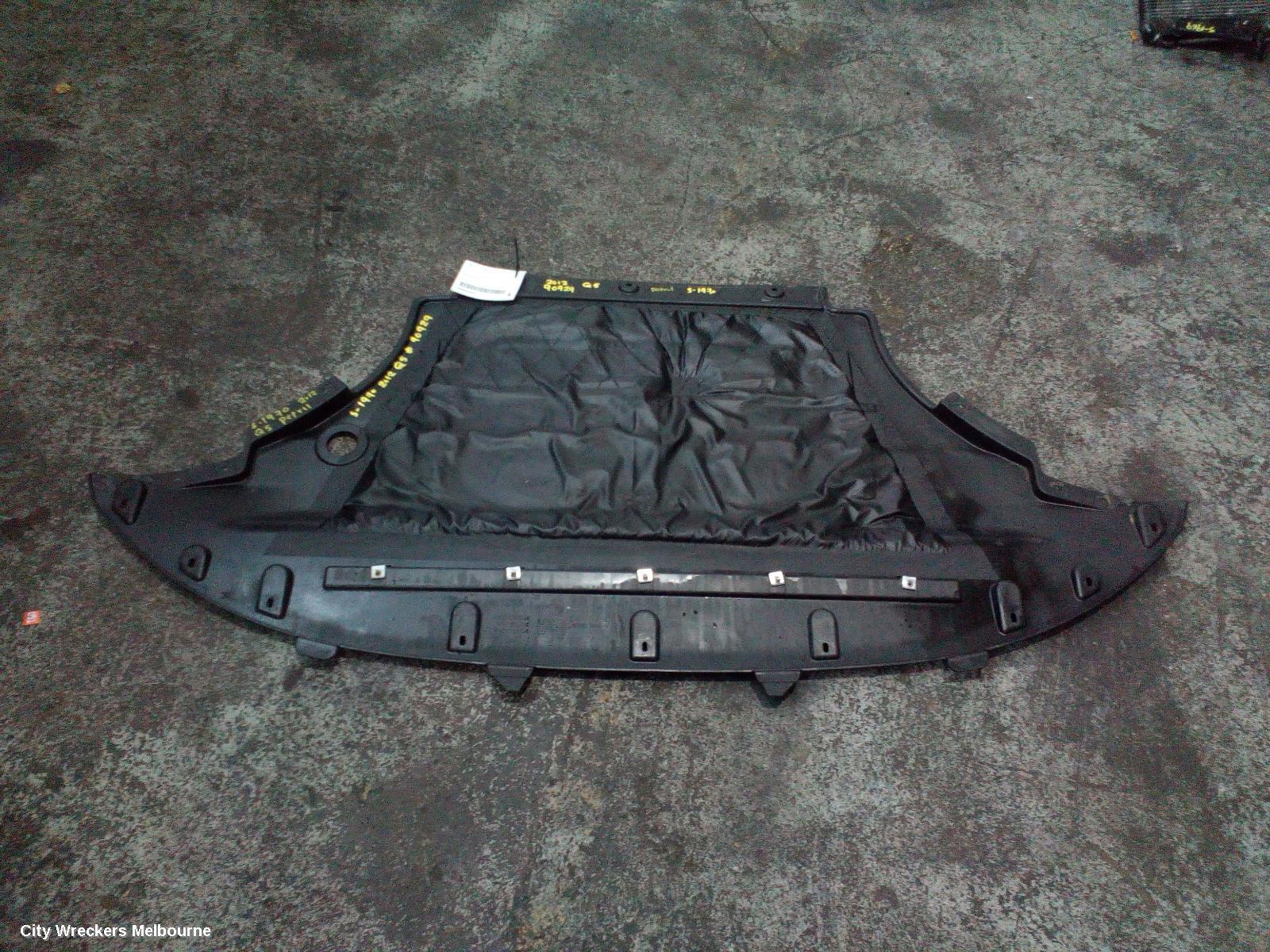 AUDI Q5 2012 LOWER_ENGINE_SPLASH_TRAY