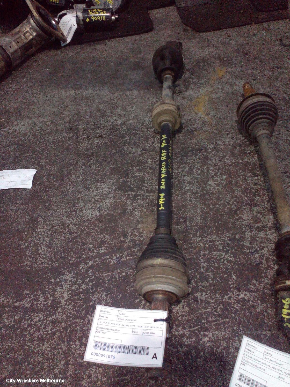 TOYOTA YARIS 2010 Right Driveshaft