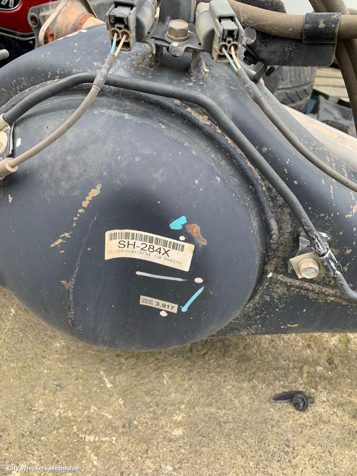 MITSUBISHI TRITON 2016 Rear Diff Assembly