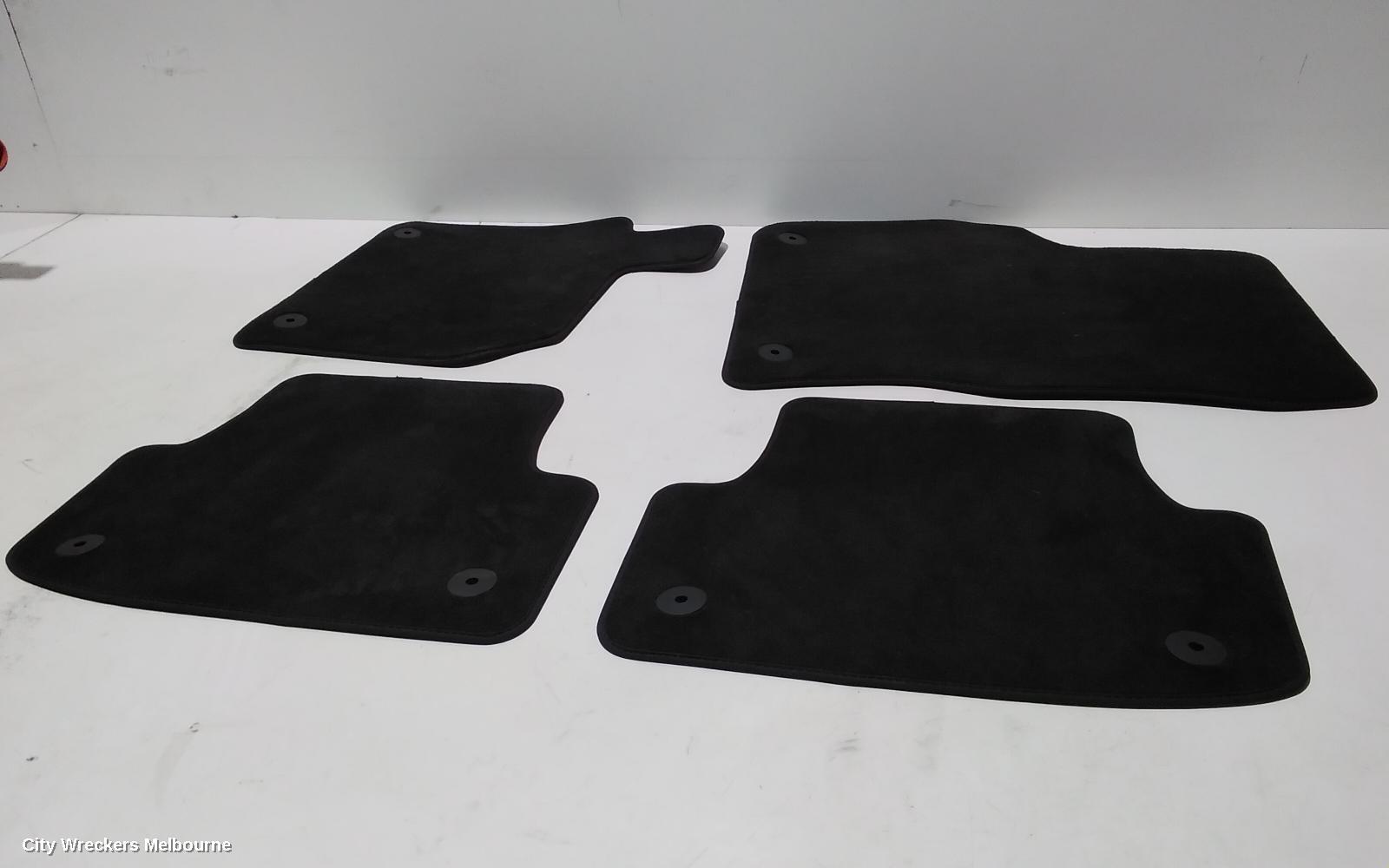 AUDI A3 2019 Floor Mats