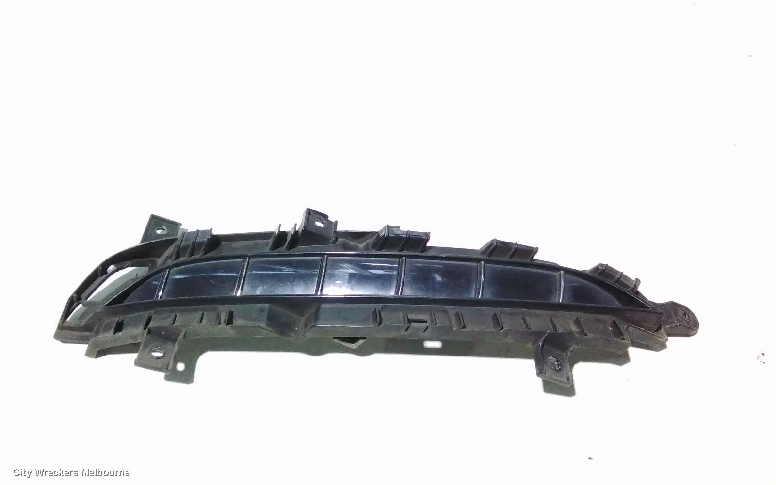 HYUNDAI GENESIS 2016 Right Indicator/Fog/Side