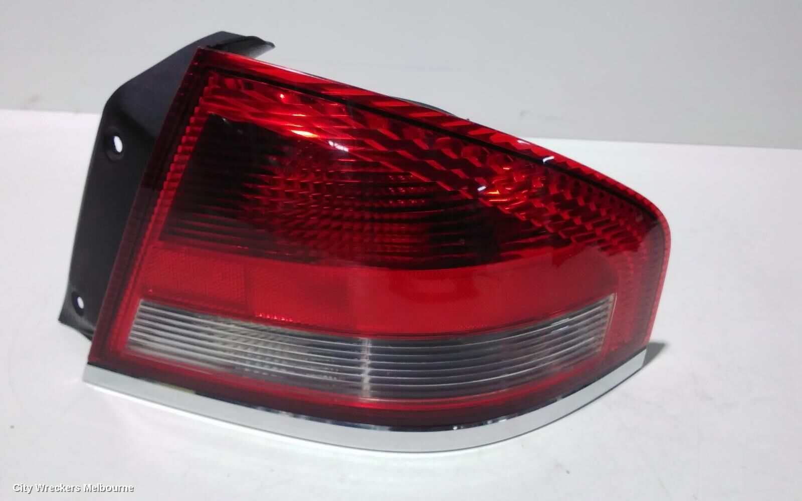 FORD FALCON 2006 Right Taillight