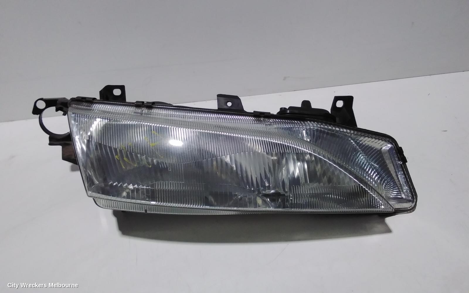 FORD FALCON 1996 Right Headlamp