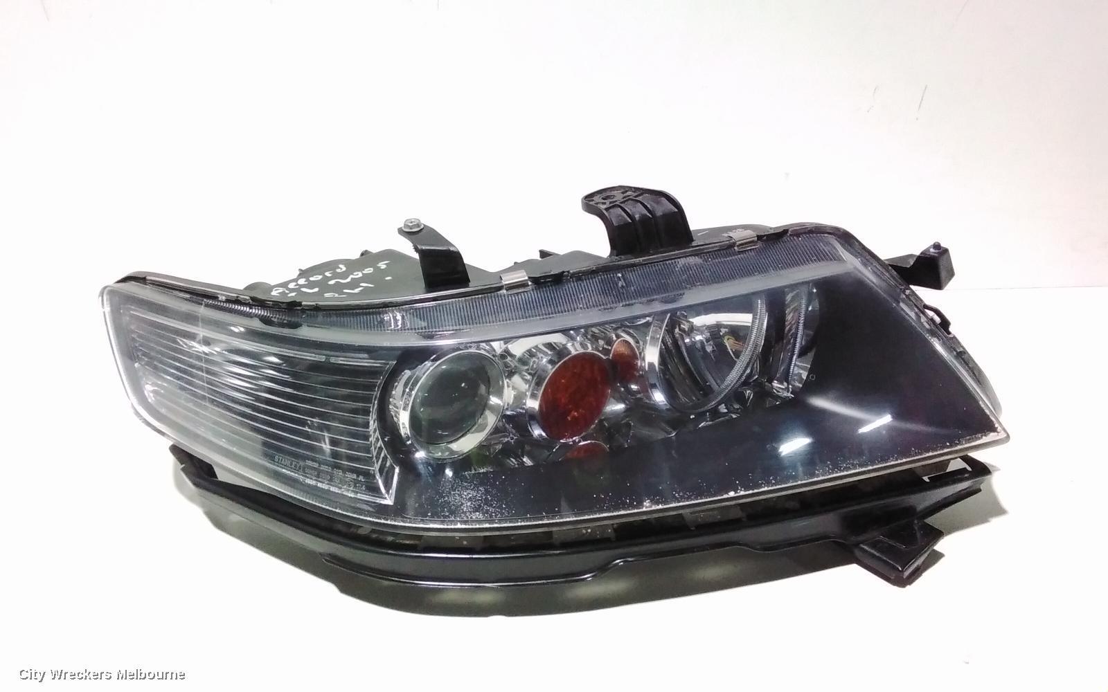HONDA ACCORD 2004 Right Headlamp