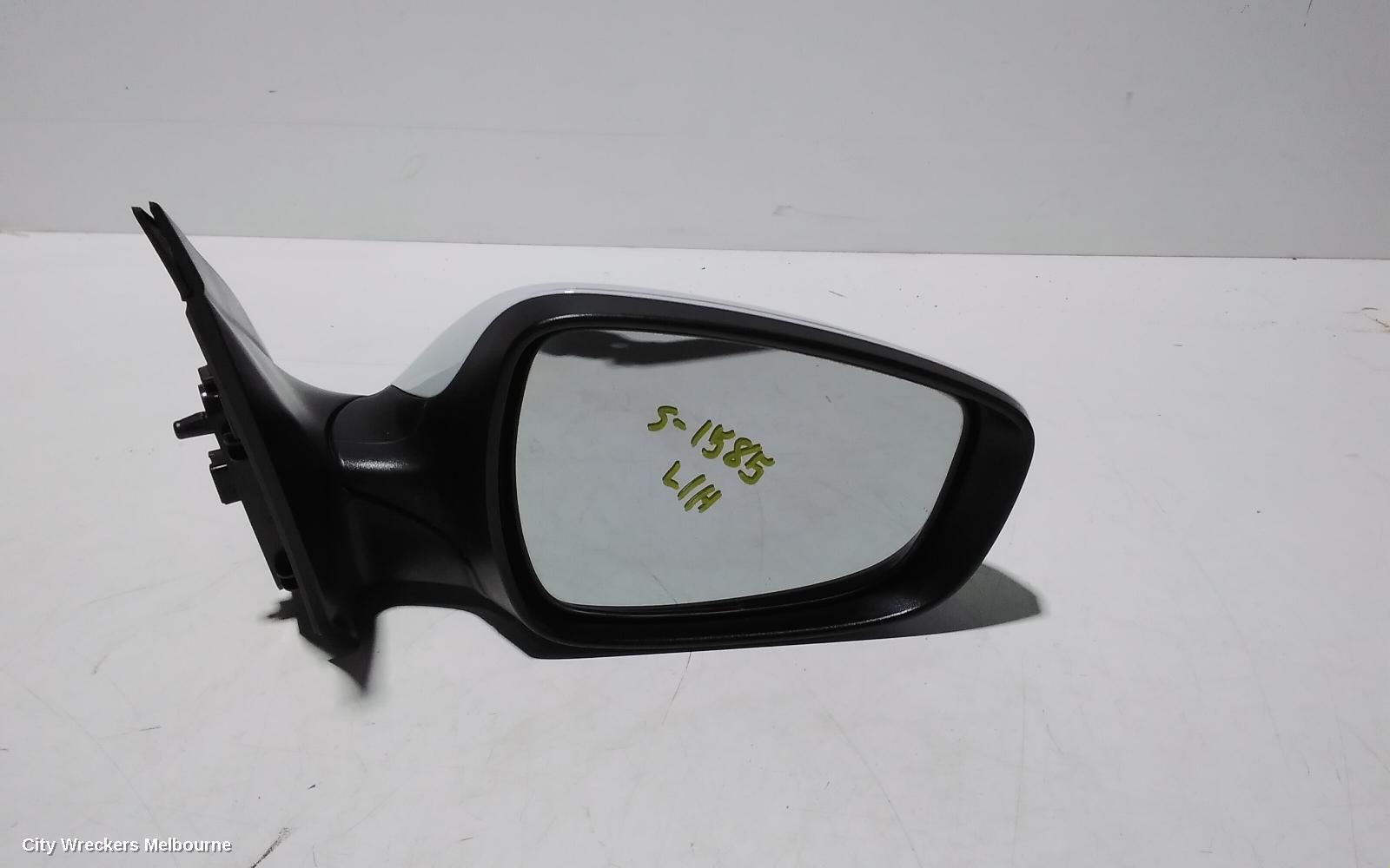 HYUNDAI ACCENT 2018 Right Door Mirror