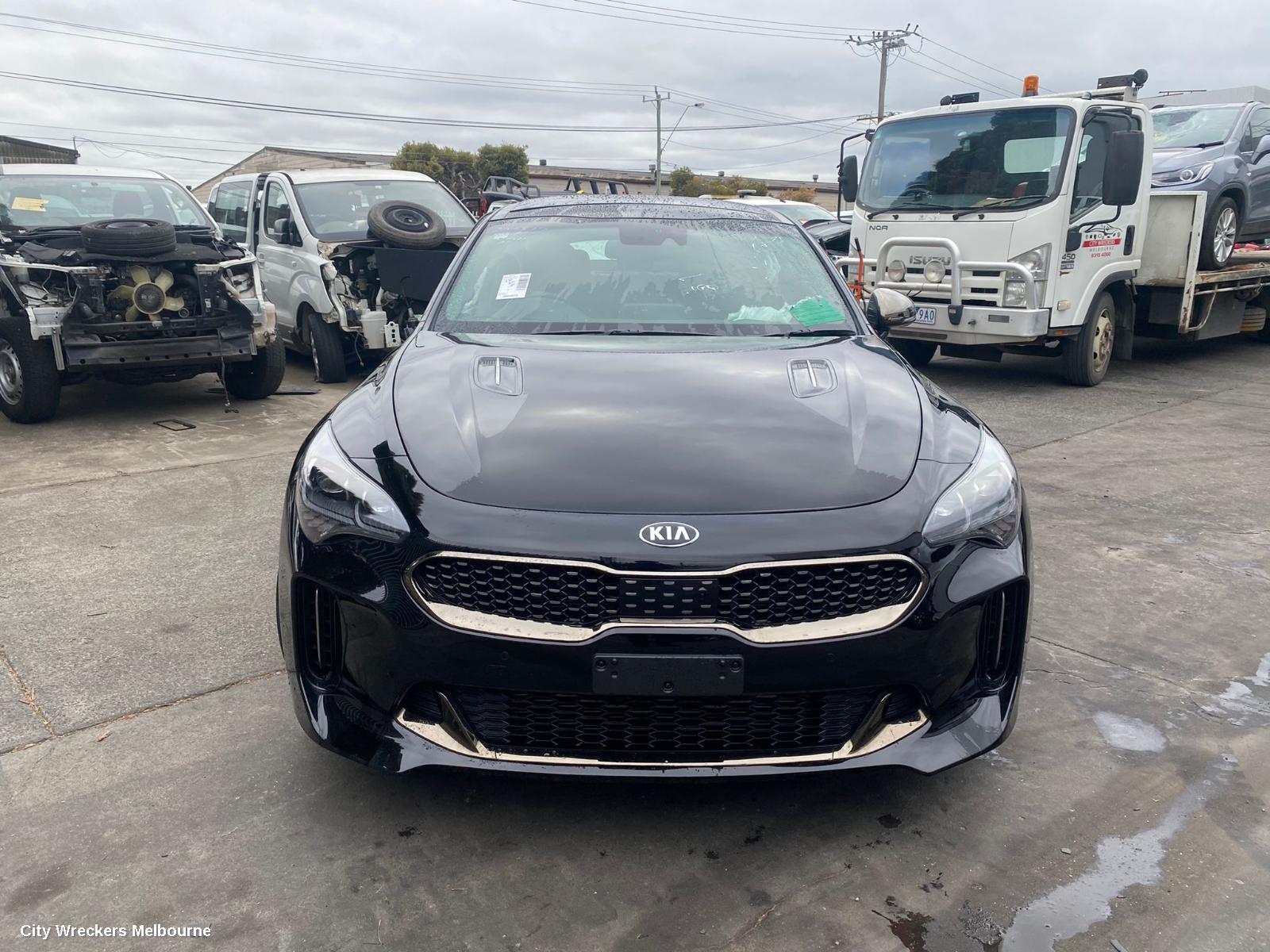 KIA STINGER 2018 Wiper Arm
