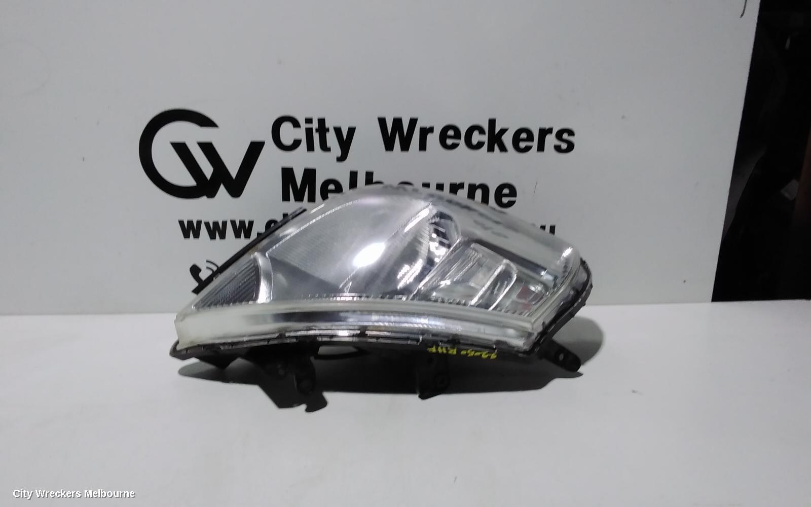 NISSAN TIIDA 2007 Right Headlamp