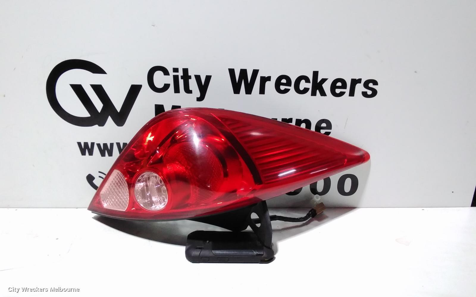 NISSAN TIIDA 2007 Left Taillight