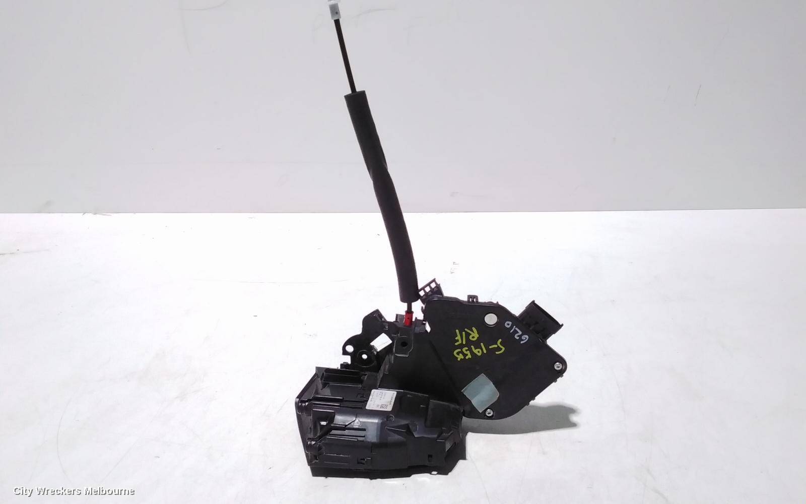 LAND ROVER DISCOVERY SPORT 2016 Door/Boot/Gate Lock