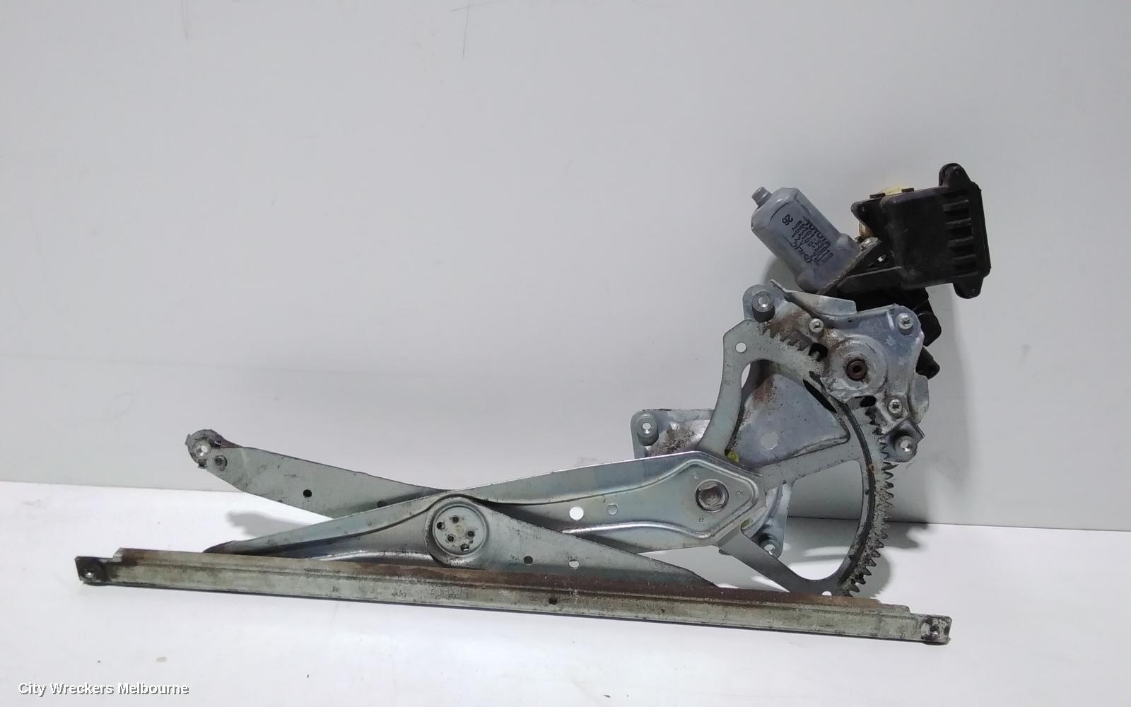 TOYOTA AURION 2010 Right Front Window Reg/Motor