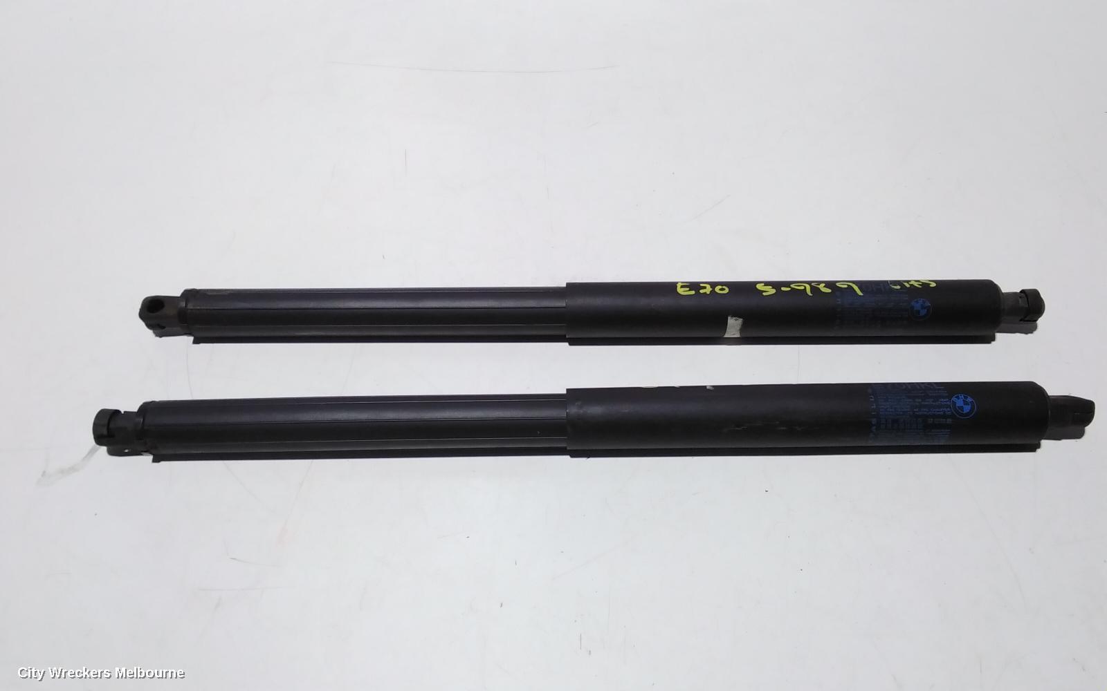 BMW X5 2007 Hatch Strut
