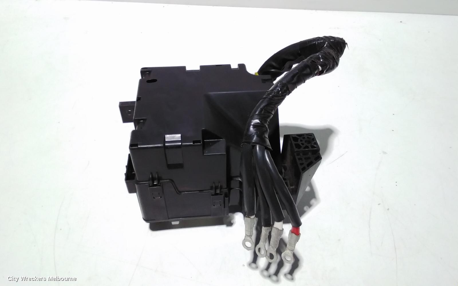 MITSUBISHI TRITON 2016 Fuse Box