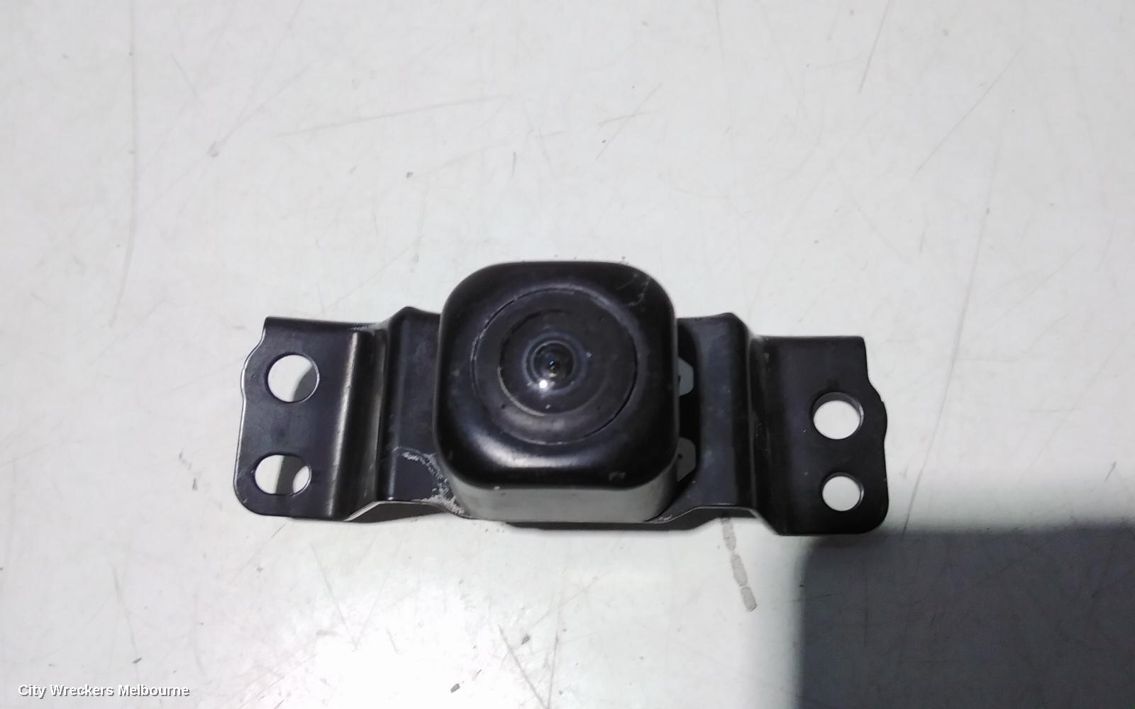 TOYOTA KLUGER 2017 REVERSE_CAMERA