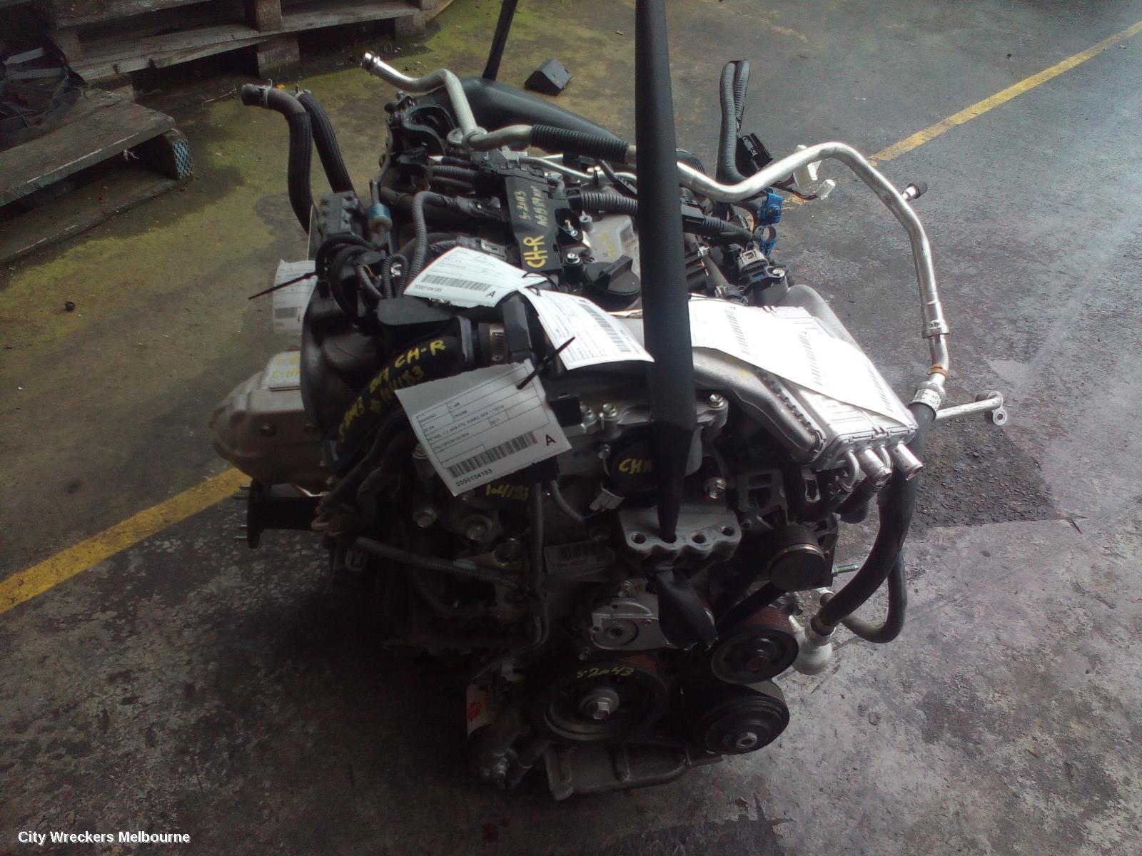 TOYOTA C-HR 2017 Engine