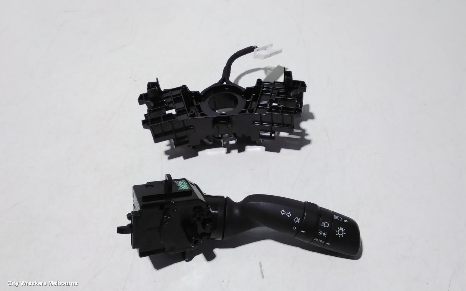 TOYOTA COROLLA 2019 Combination Switch