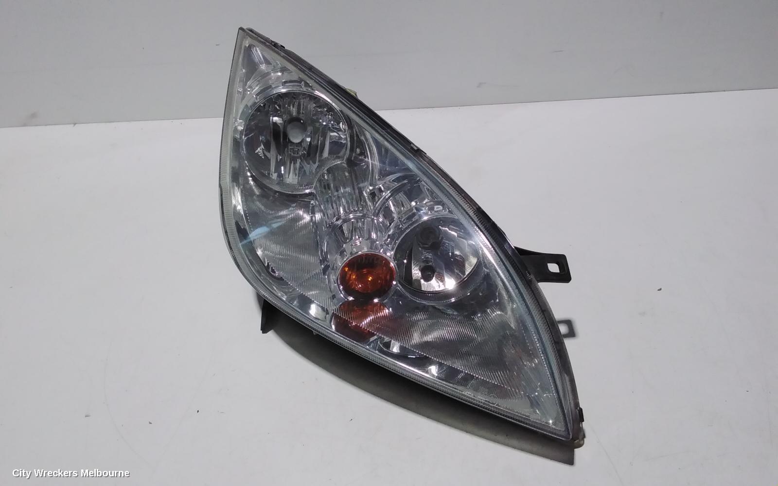 MITSUBISHI COLT 2006 Right Headlamp