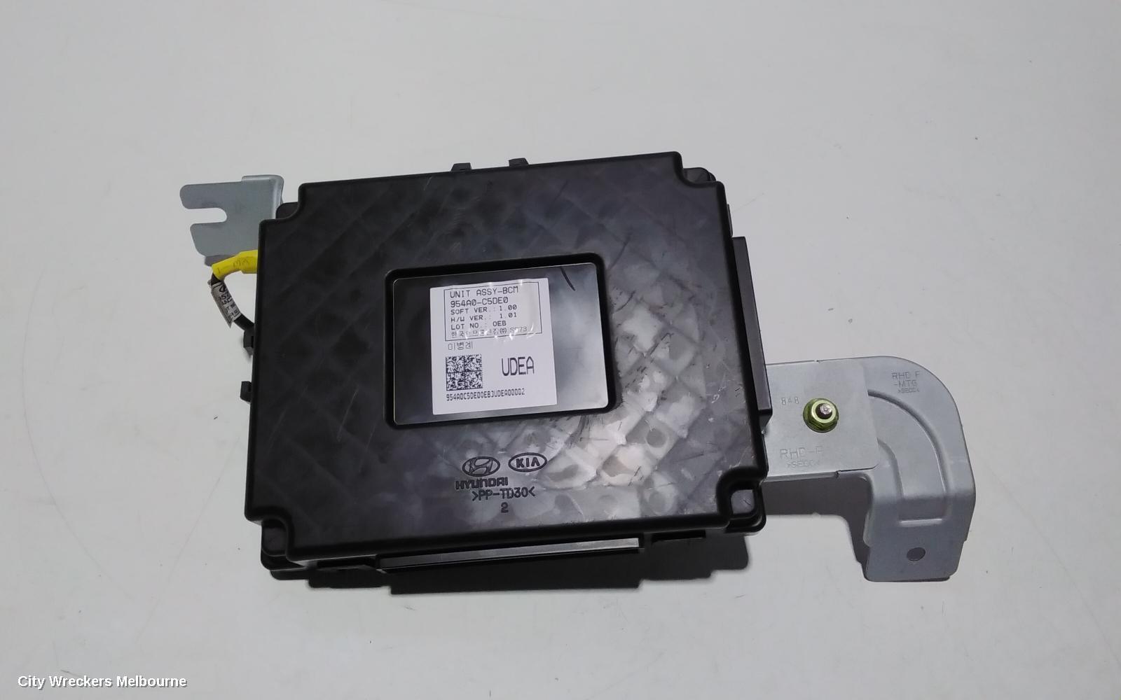 HYUNDAI ELANTRA 2018 Ecu