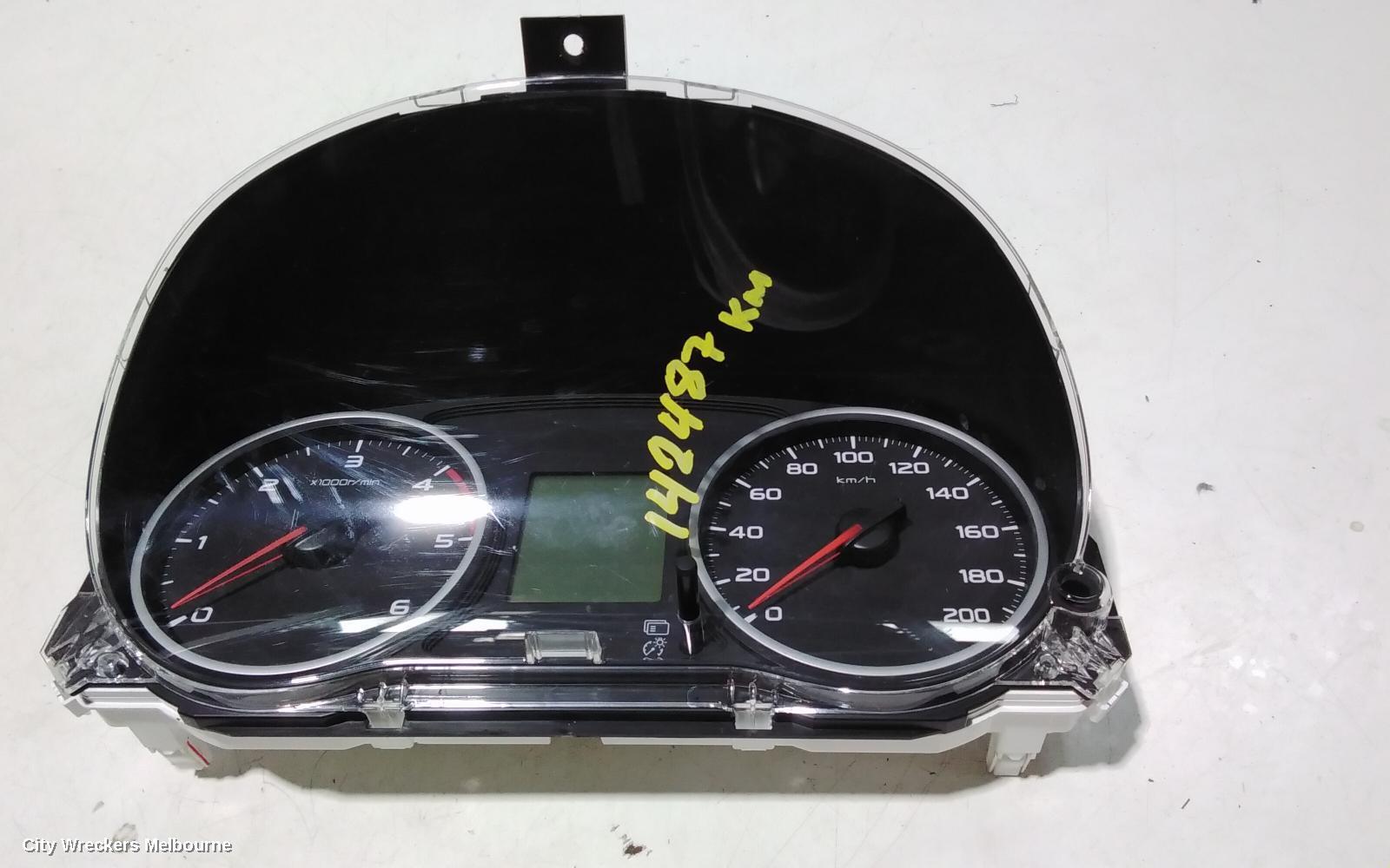 MITSUBISHI TRITON 2017 Instrument Cluster