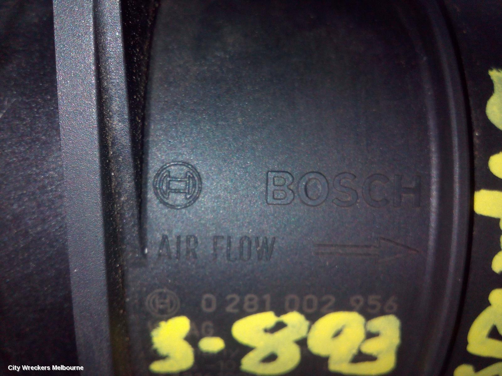 VOLKSWAGEN TRANSPORTER 2016 Air Flow Meter