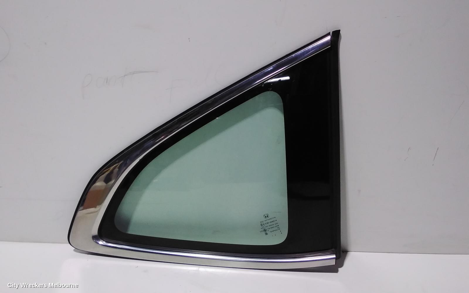 HONDA CRV 2019 Left Rear Side Glass
