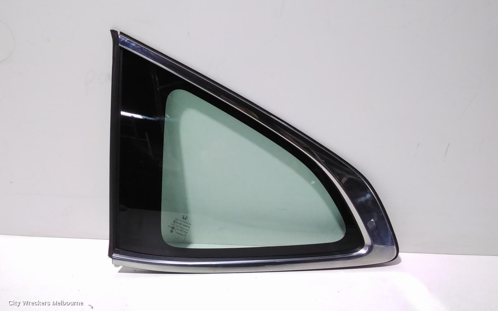 HONDA CRV 2019 Right Rear Side Glass