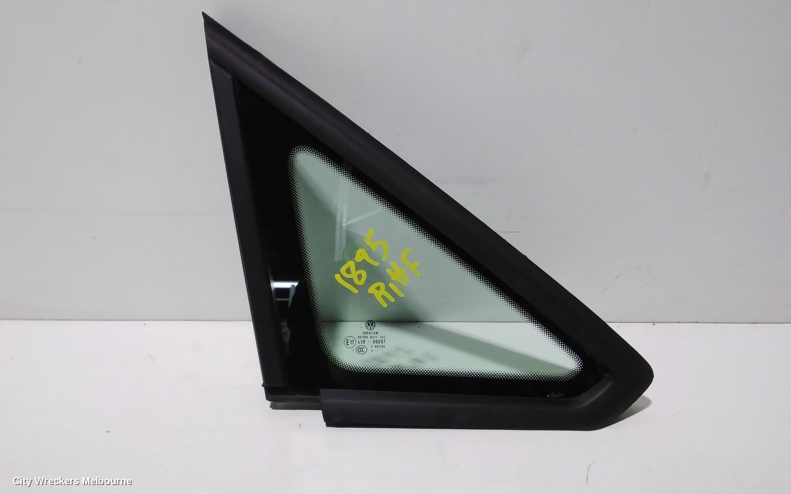 VOLKSWAGEN CADDY 2020 Right Rear Side Glass
