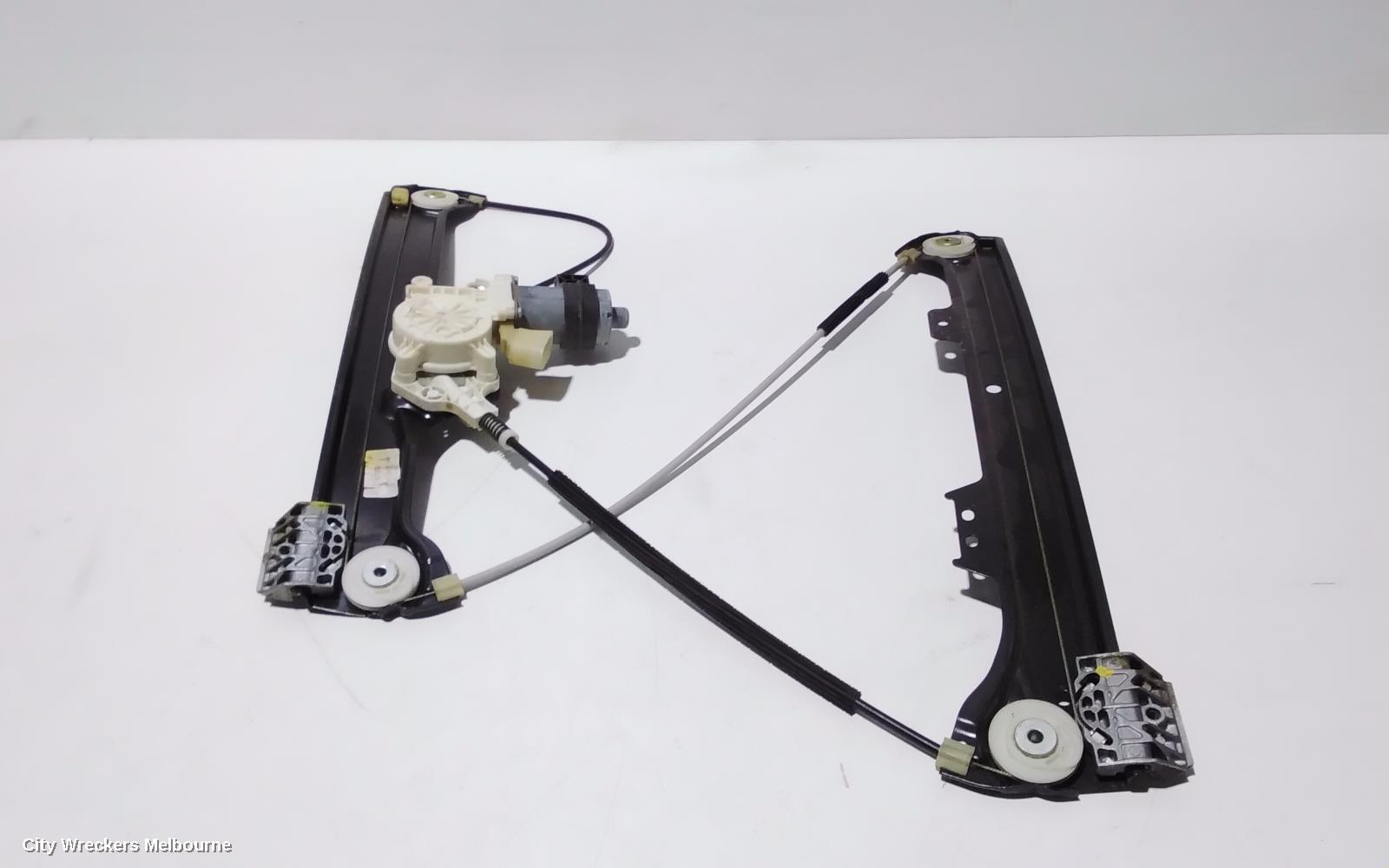 BMW 5 SERIES 2008 Right Front Window Reg/Motor
