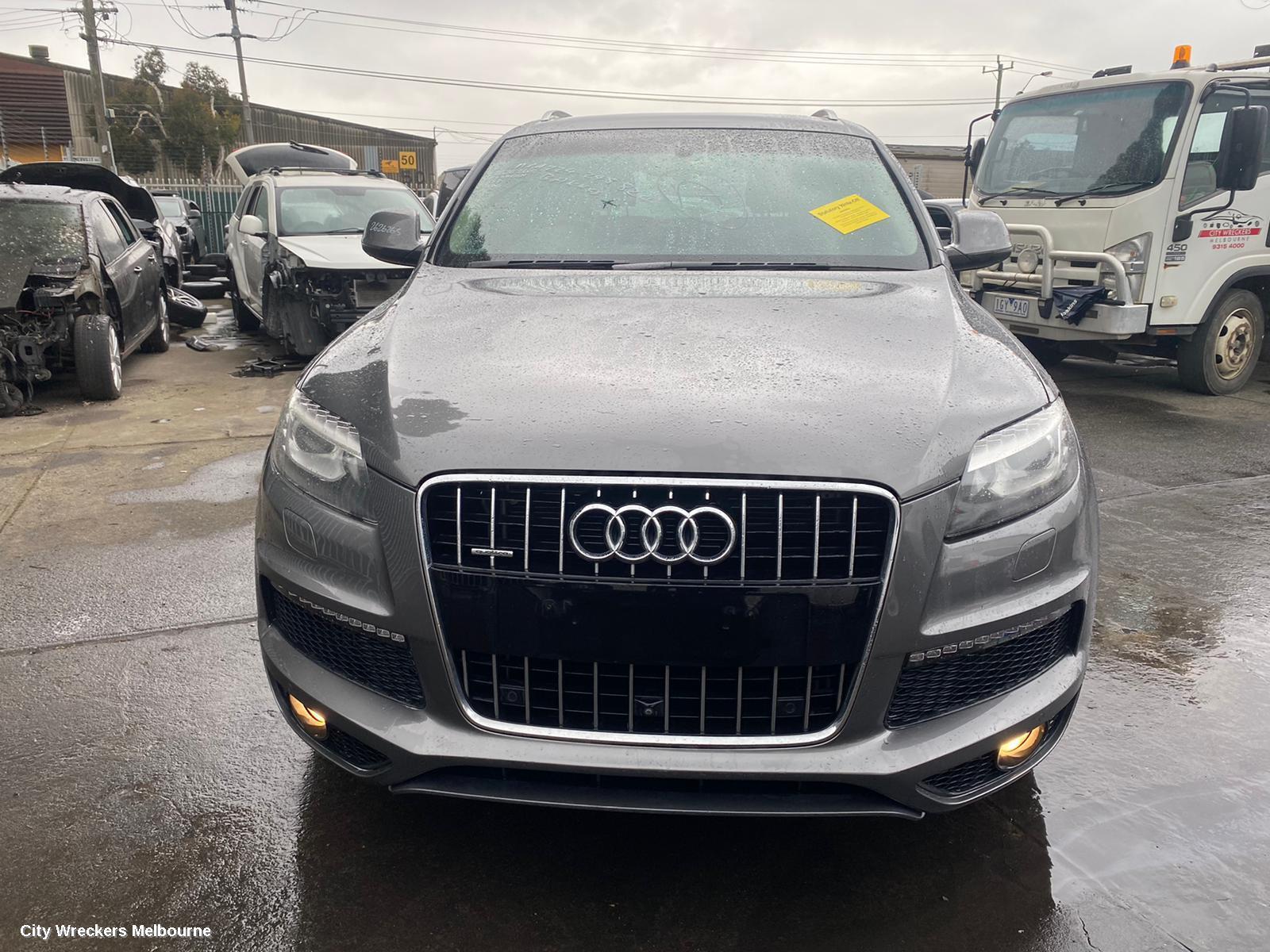 AUDI Q7 2013 Left Taillight