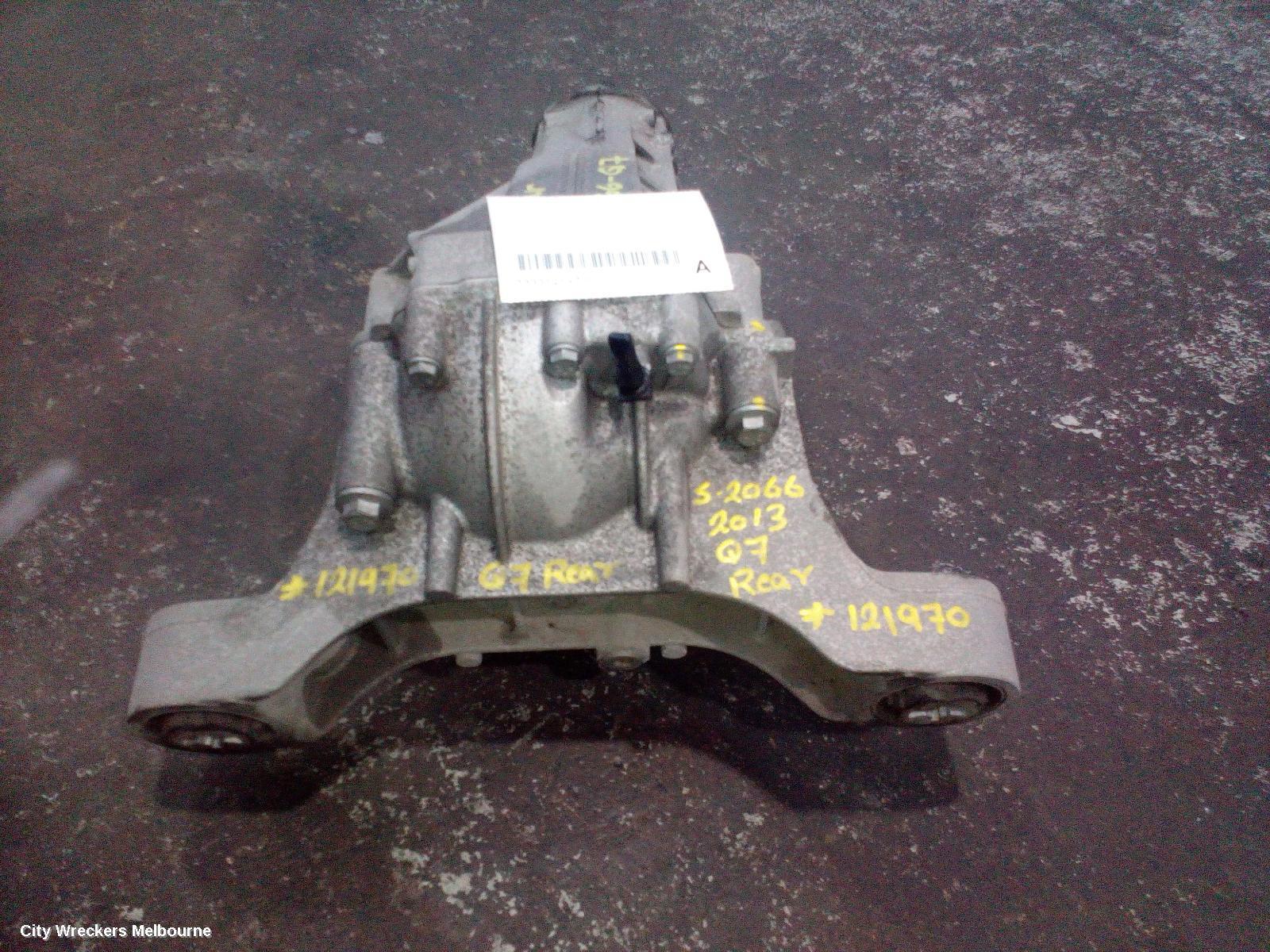 AUDI Q7 2013 Differential Centre