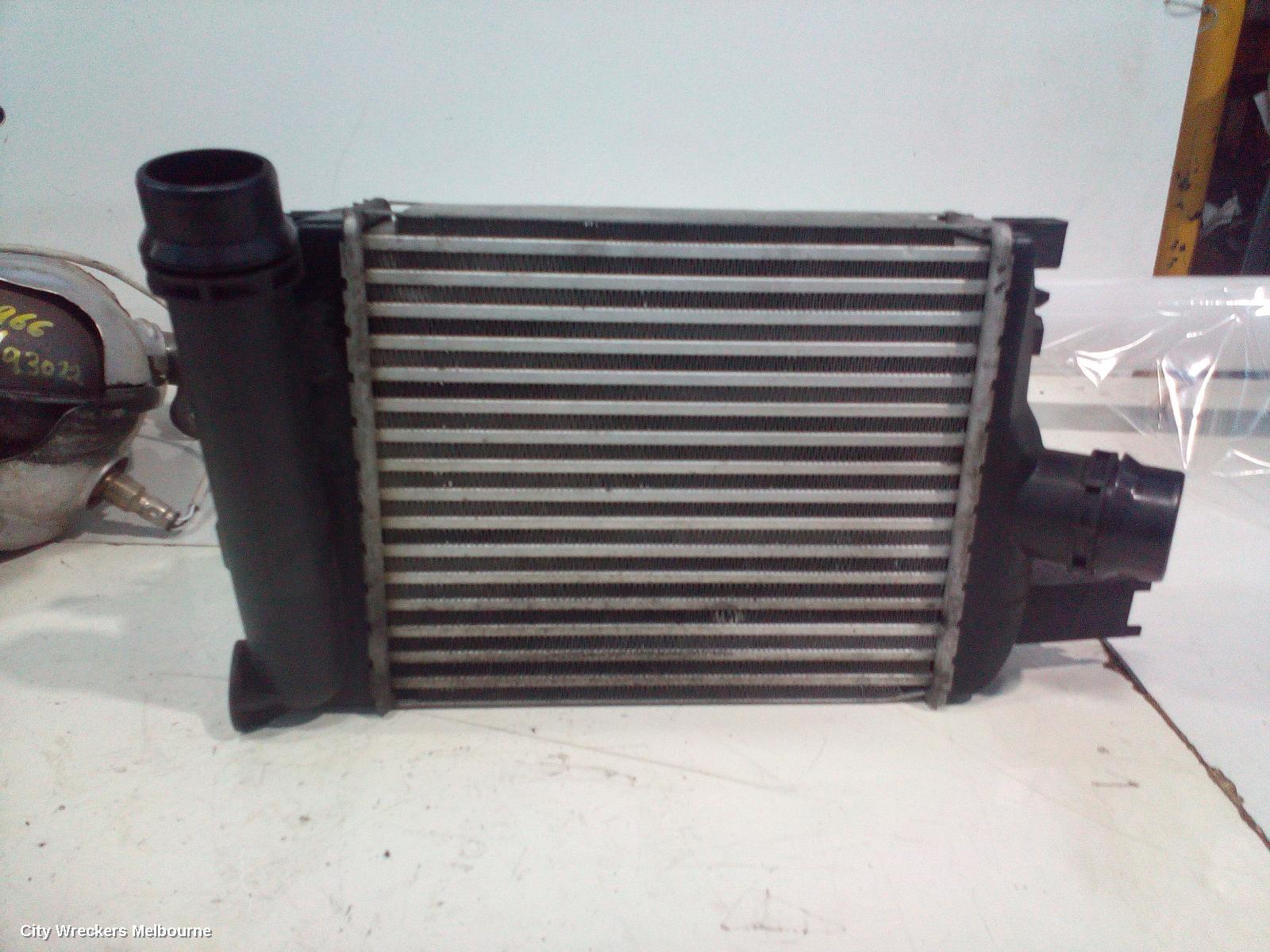 RENAULT CLIO 2014 Intercooler