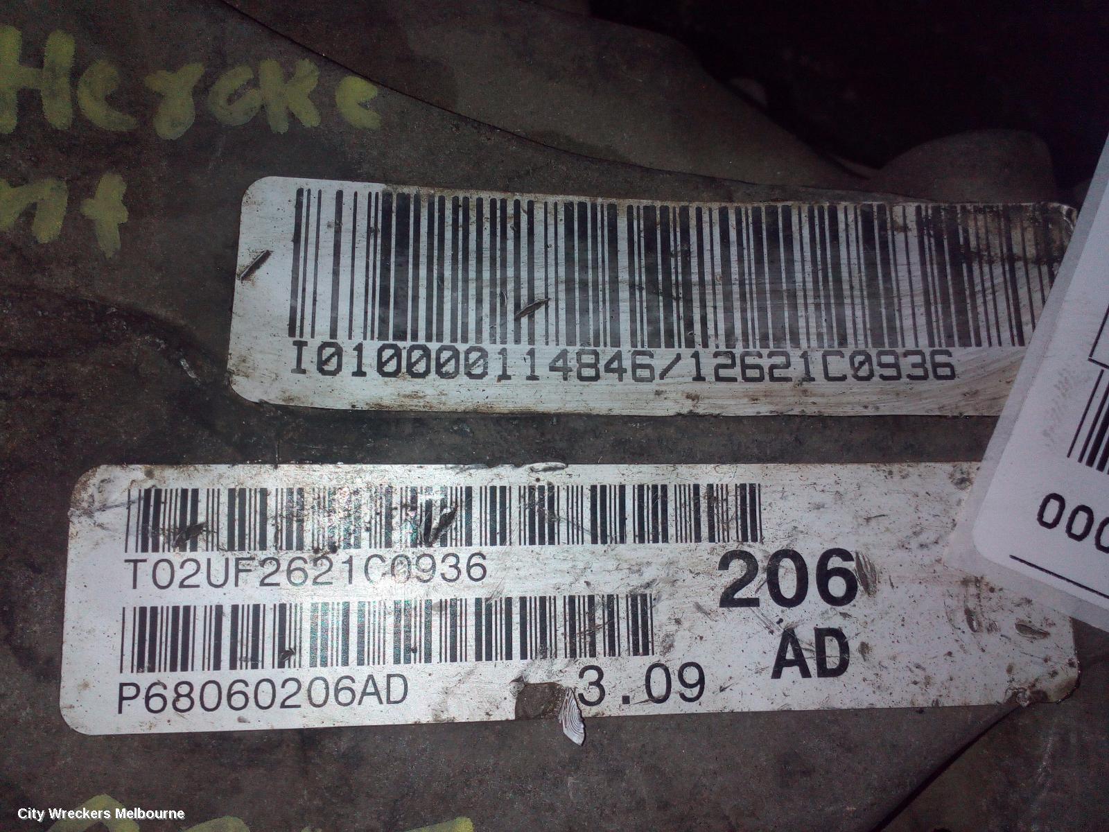 JEEP GRANDCHEROKEE 2011 Differential Centre