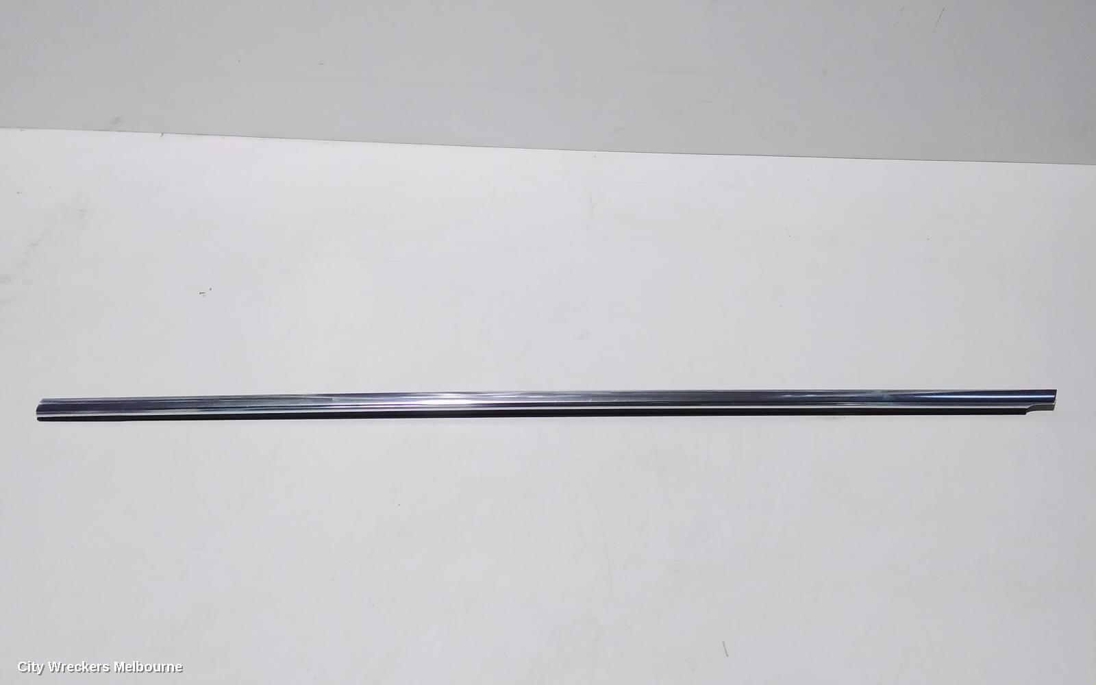 VOLKSWAGEN TIGUAN 2019 Body/Door Mould