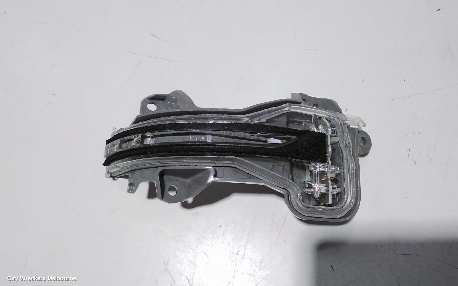 HONDA HRV 2015 Left Door Mirror