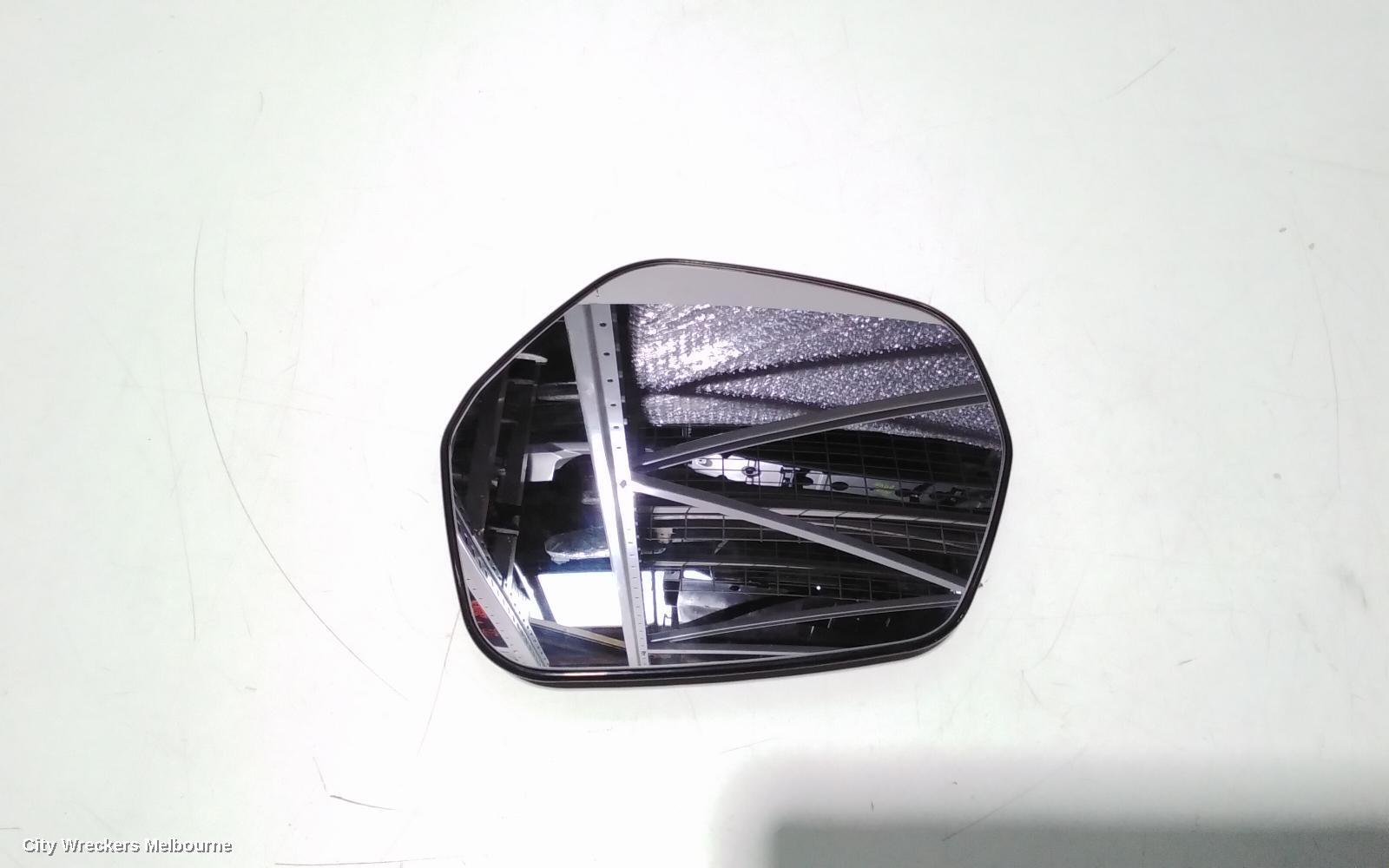 HONDA HRV 2015 Left Door Mirror